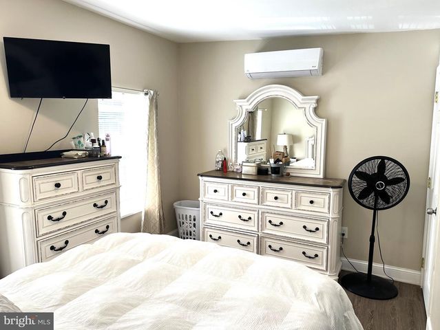 421 WALNUT ST, Coatesville, PA 19320