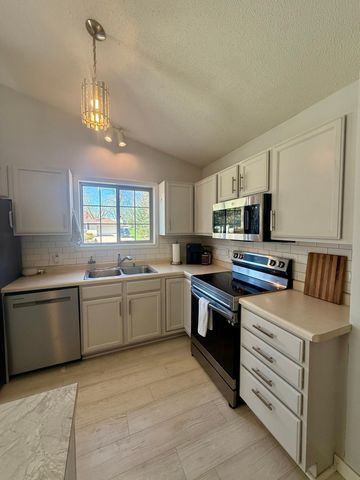 3818 Strathmore Lane SE, Rochester, MN 55904