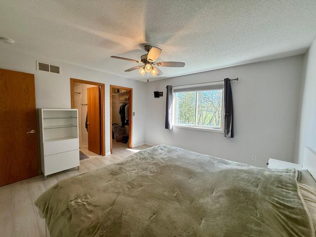 3818 Strathmore Lane SE, Rochester, MN 55904
