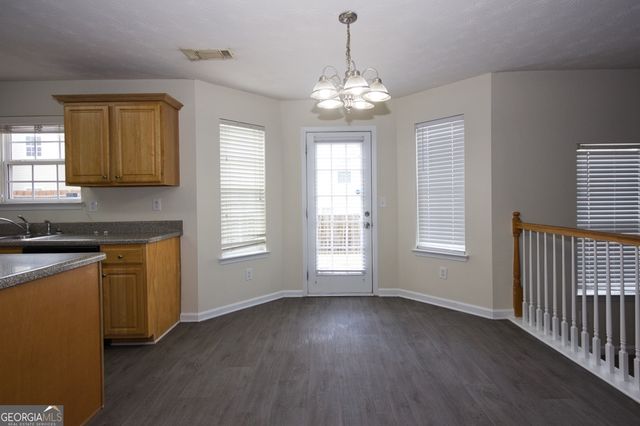 4333 Beaver Tree Street, Loganville, GA 30052