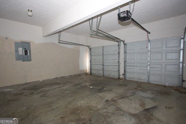 4333 Beaver Tree Street, Loganville, GA 30052