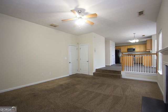 4333 Beaver Tree Street, Loganville, GA 30052