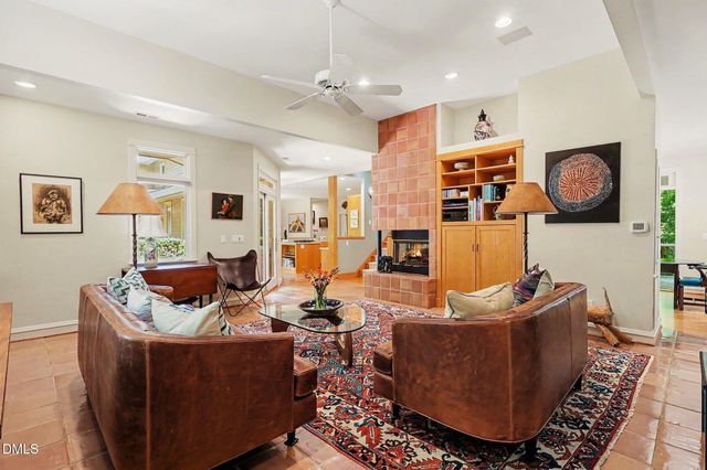 101 Bolinas Way, Chapel Hill, NC 27517