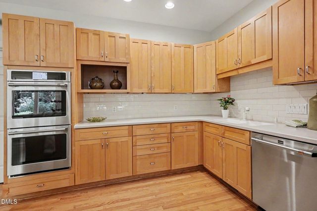 101 Bolinas Way, Chapel Hill, NC 27517