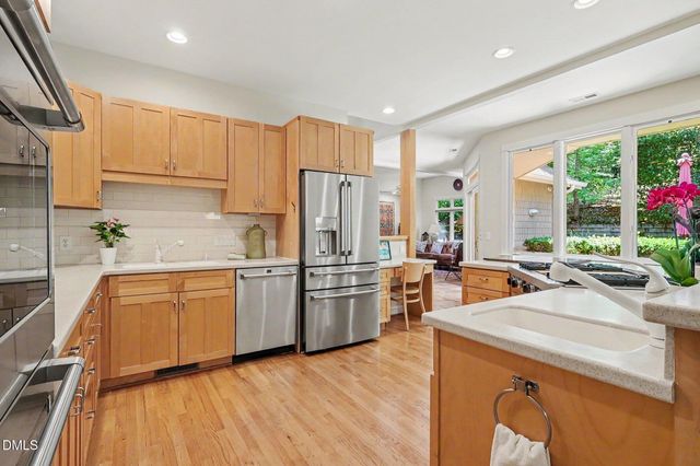 101 Bolinas Way, Chapel Hill, NC 27517