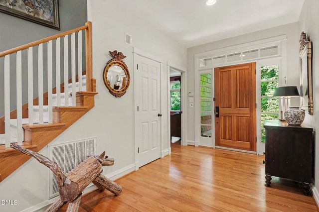 101 Bolinas Way, Chapel Hill, NC 27517