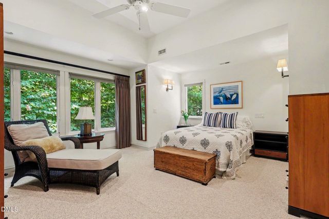 101 Bolinas Way, Chapel Hill, NC 27517