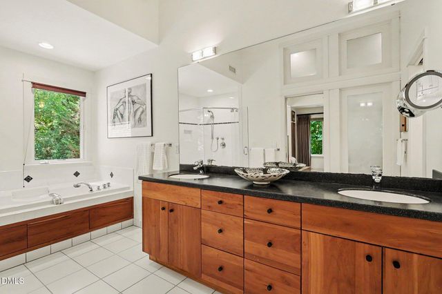 101 Bolinas Way, Chapel Hill, NC 27517