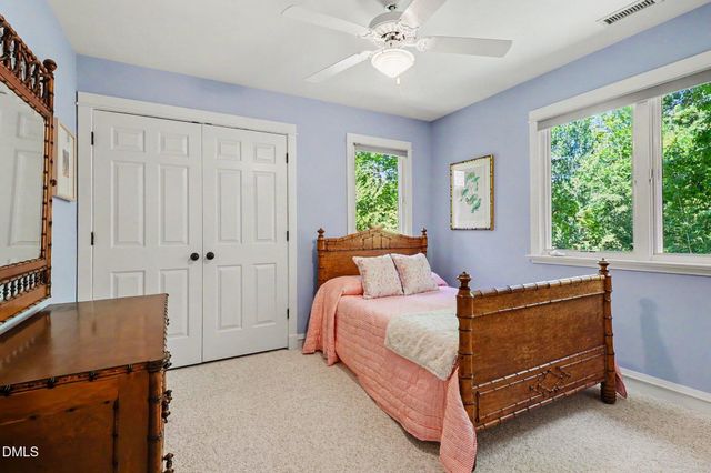101 Bolinas Way, Chapel Hill, NC 27517