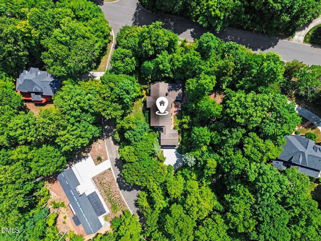 101 Bolinas Way, Chapel Hill, NC 27517