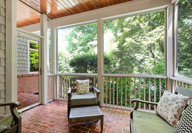 101 Bolinas Way, Chapel Hill, NC 27517