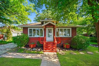 28608 W Parkview Drive, Island Lake, IL 60042