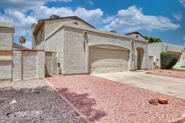 4760 W WAHALLA Lane, Glendale, AZ 85308
