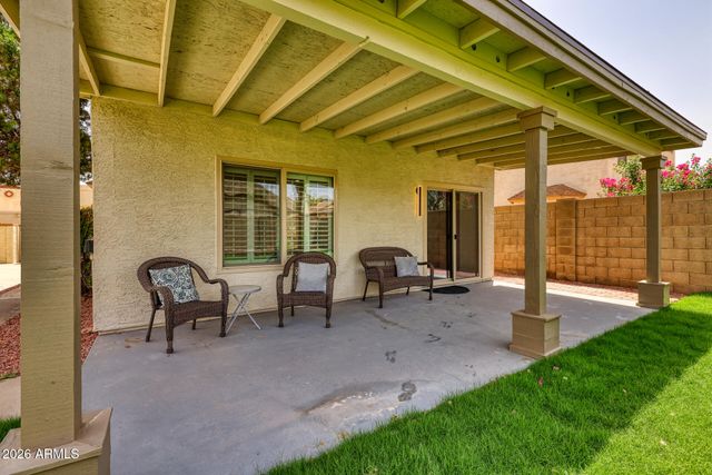 4760 W WAHALLA Lane, Glendale, AZ 85308