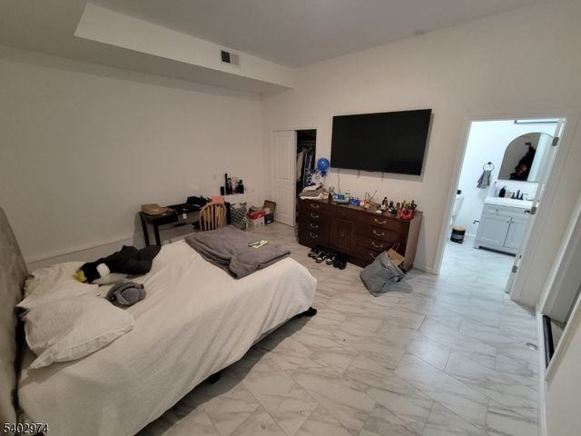 96 Montgomery St, Paterson City, NJ 07501