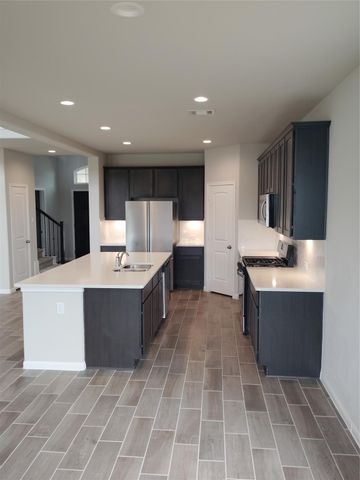 85 Carmel Drive, Manvel, TX 77578