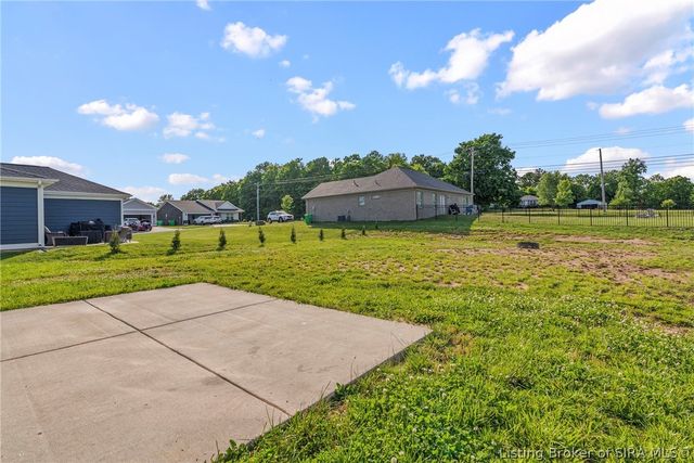 5511 Limestone Creek Drive, Charlestown, IN 47111