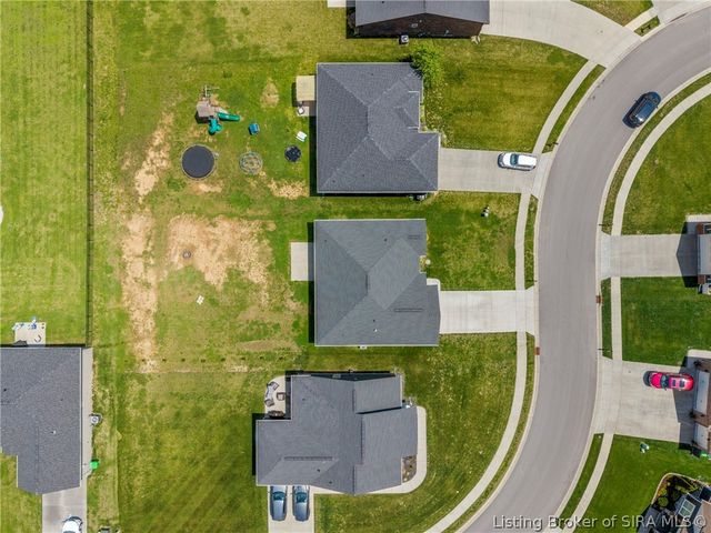 5511 Limestone Creek Drive, Charlestown, IN 47111