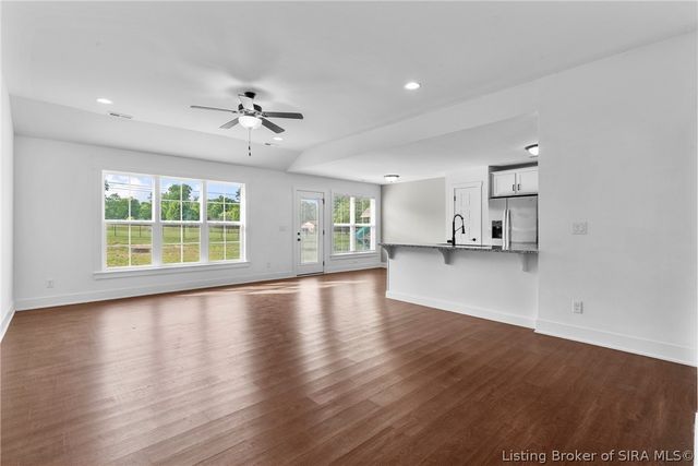 5511 Limestone Creek Drive, Charlestown, IN 47111