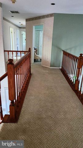 2 TALON CT, Sewell, NJ 08080