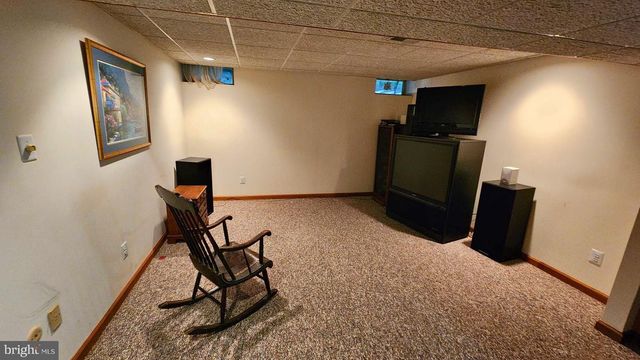 2 TALON CT, Sewell, NJ 08080