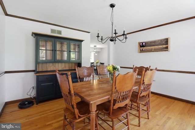 17 FARM HOUSE RD, Newark, DE 19711