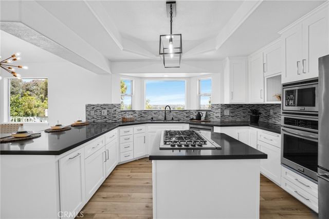 24643 Via Valmonte, Torrance, CA 90505