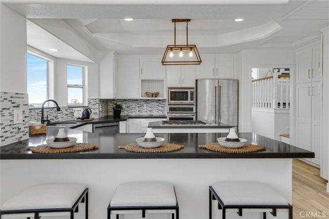 24643 Via Valmonte, Torrance, CA 90505