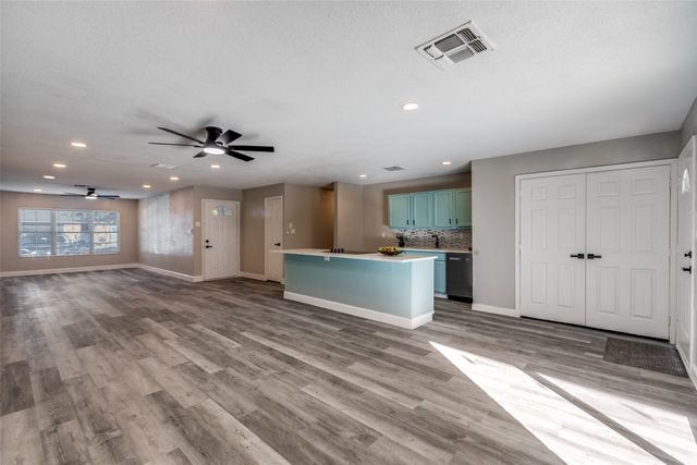 5216 Alpha Drive, The Colony, TX 75056