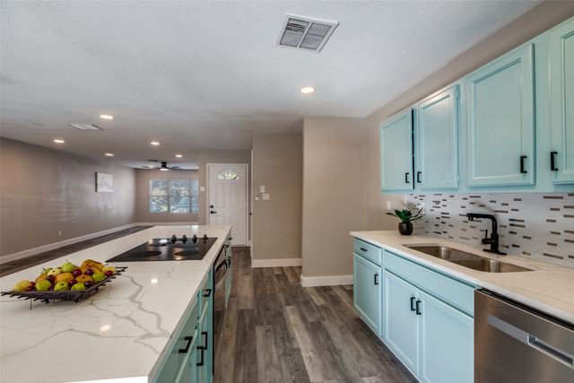 5216 Alpha Drive, The Colony, TX 75056