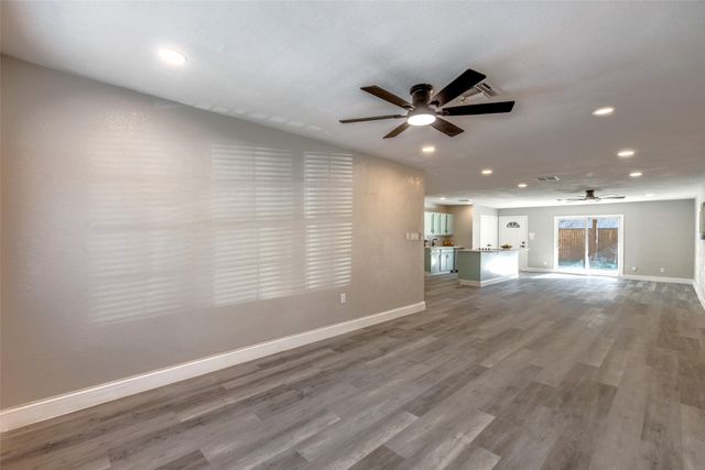 5216 Alpha Drive, The Colony, TX 75056