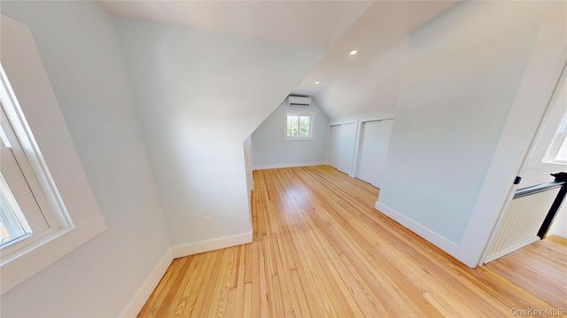 9 Franklin Street, East Rockaway, NY 11518