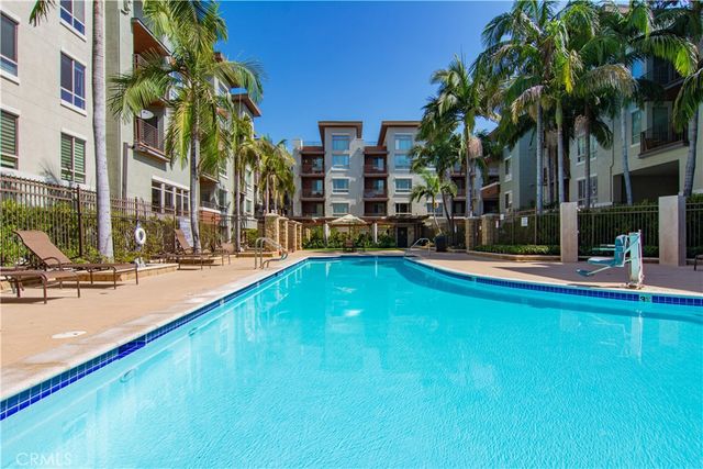 100 S Alameda 268, Los Angeles, CA 90012