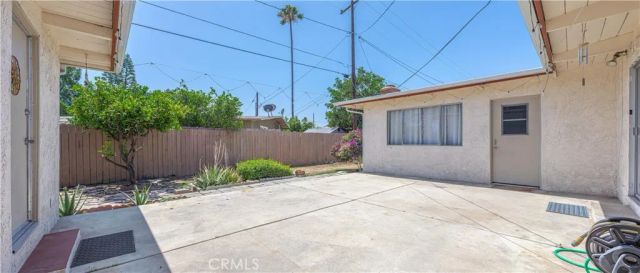 2200 E Blanchard, Anaheim, CA 92806