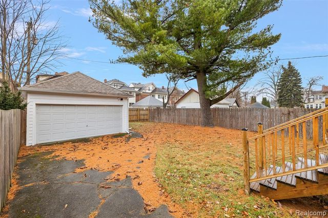 1667 Edison Street, Detroit, MI 48206