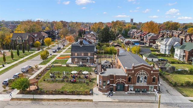 1667 Edison Street, Detroit, MI 48206