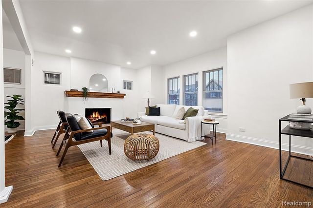 1667 Edison Street, Detroit, MI 48206