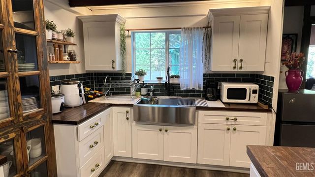 0 Confidential, Havilah, CA 93518