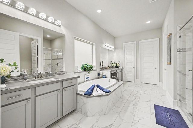 10019 Cypress Path, Missouri City, TX 77459