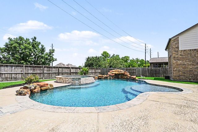 10019 Cypress Path, Missouri City, TX 77459