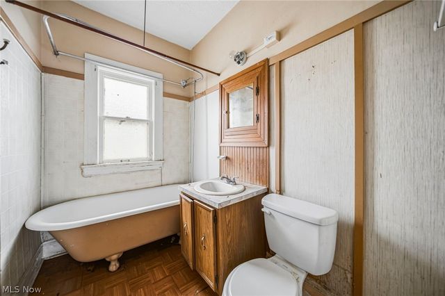 4697 E 85th Street, Garfield Heights, OH 44125