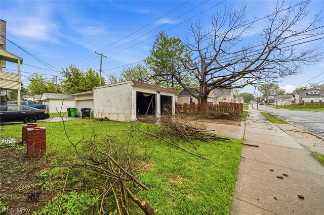 4697 E 85th Street, Garfield Heights, OH 44125