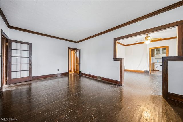4697 E 85th Street, Garfield Heights, OH 44125