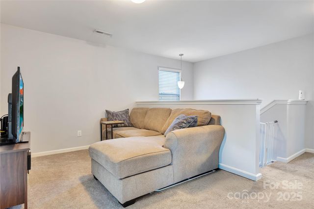 374 Moses Rhyne Drive, Mount Holly, NC 28120