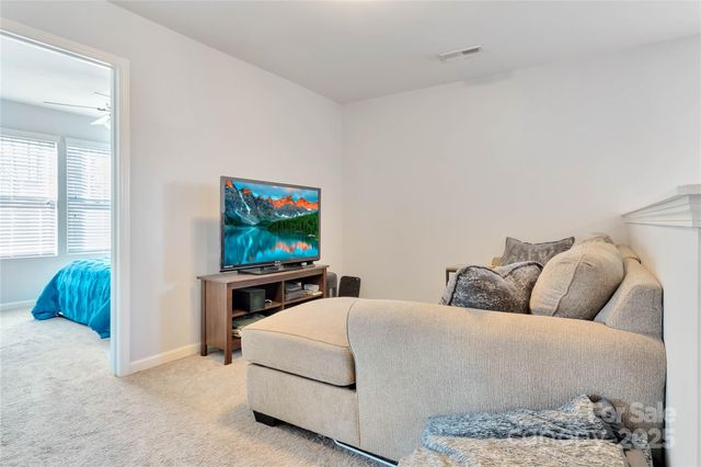 374 Moses Rhyne Drive, Mount Holly, NC 28120