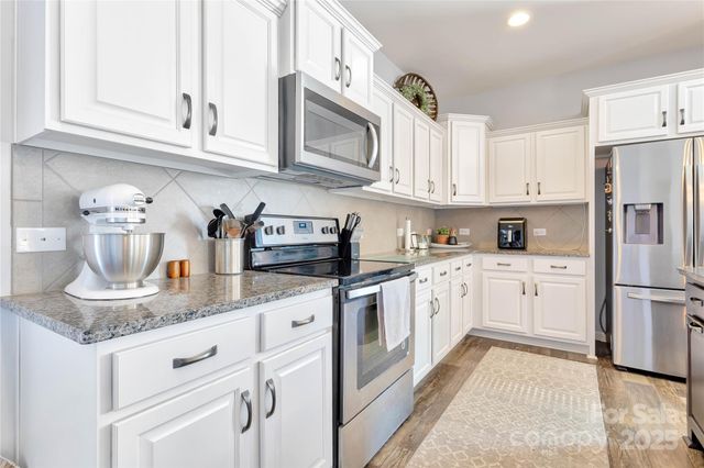 374 Moses Rhyne Drive, Mount Holly, NC 28120