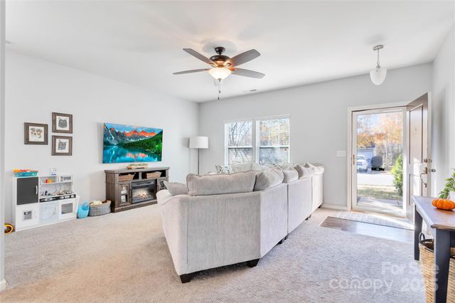 374 Moses Rhyne Drive, Mount Holly, NC 28120