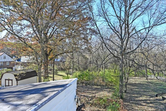 327 Crestline Avenue, Cincinnati, OH 45205