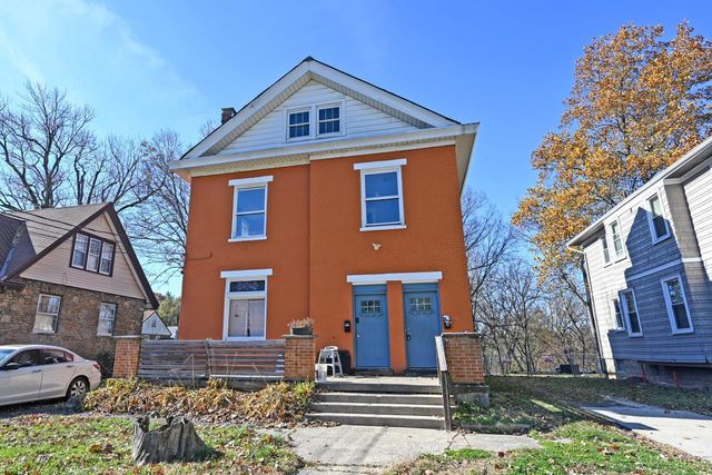 327 Crestline Avenue, Cincinnati, OH 45205