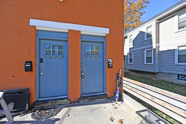 327 Crestline Avenue, Cincinnati, OH 45205